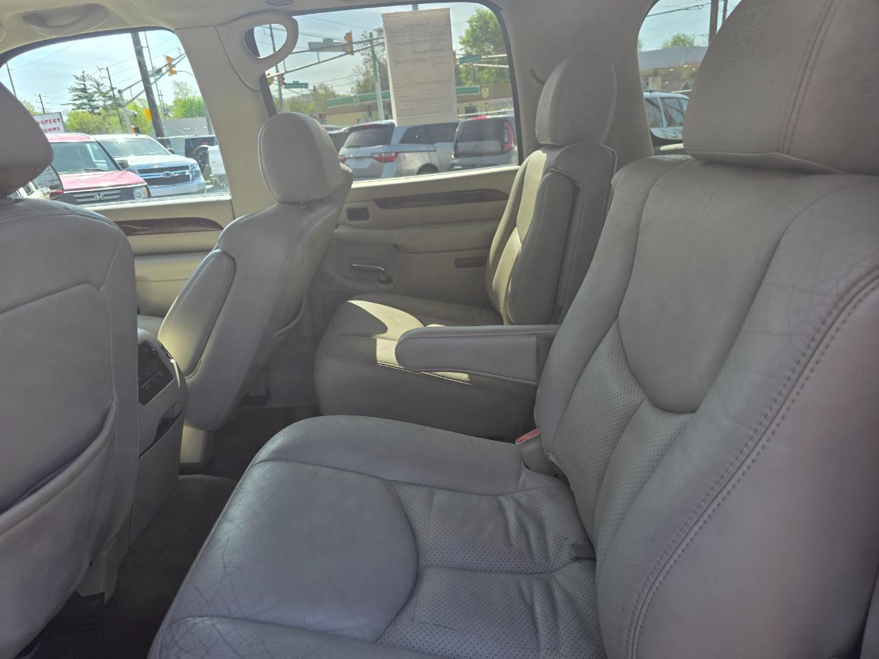 Cadillac Escalade ESV 2005