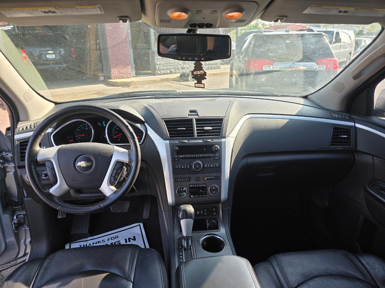 Chevrolet Traverse 2LT FWD 2012