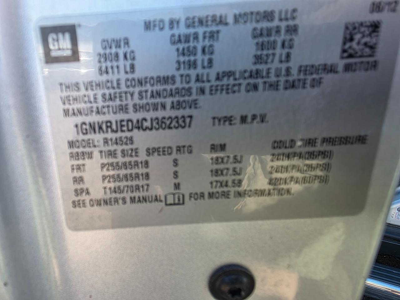 Chevrolet Traverse 2LT FWD 2012