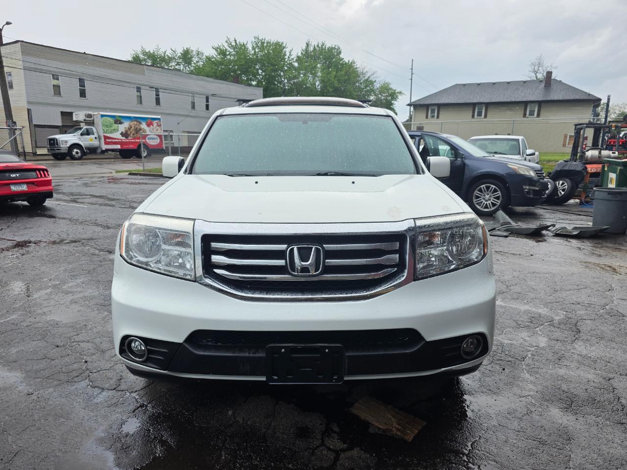 Honda Pilot EX-L 2WD 5-Spd AT with Navigation 2013