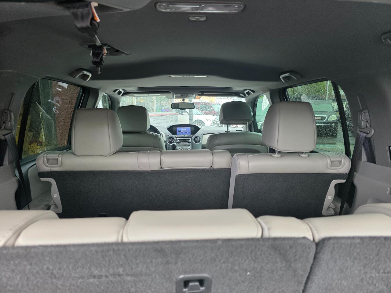 Honda Pilot EX-L 2WD 5-Spd AT with Navigation 2013