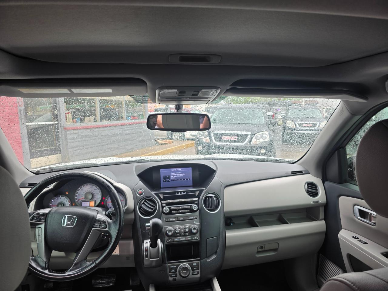 Honda Pilot EX-L 2WD 5-Spd AT with Navigation 2013