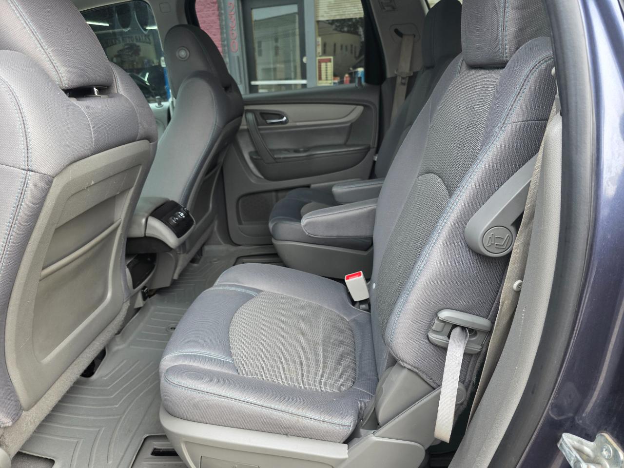 Chevrolet Traverse 1LT FWD 2014