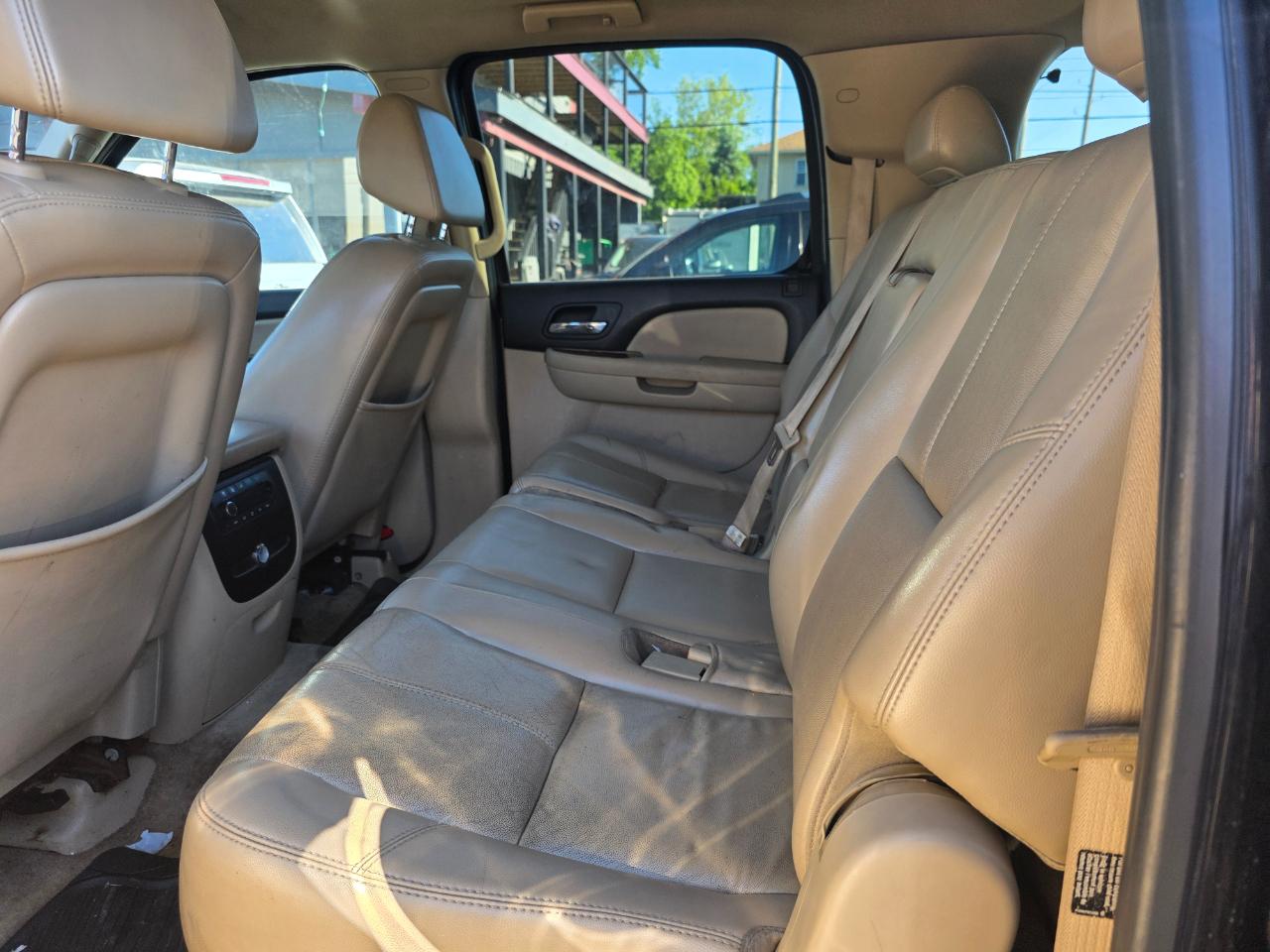 Chevrolet Suburban LS 1500 4WD 2007