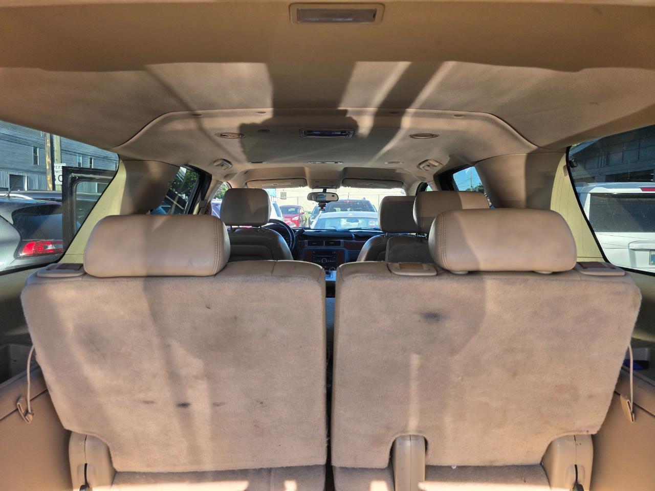Chevrolet Suburban LS 1500 4WD 2007