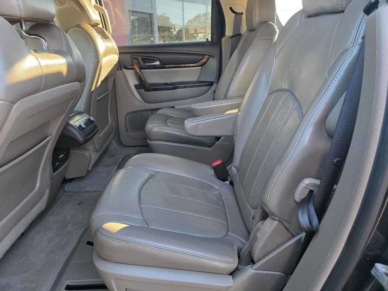 GMC Acadia Denali AWD 2013