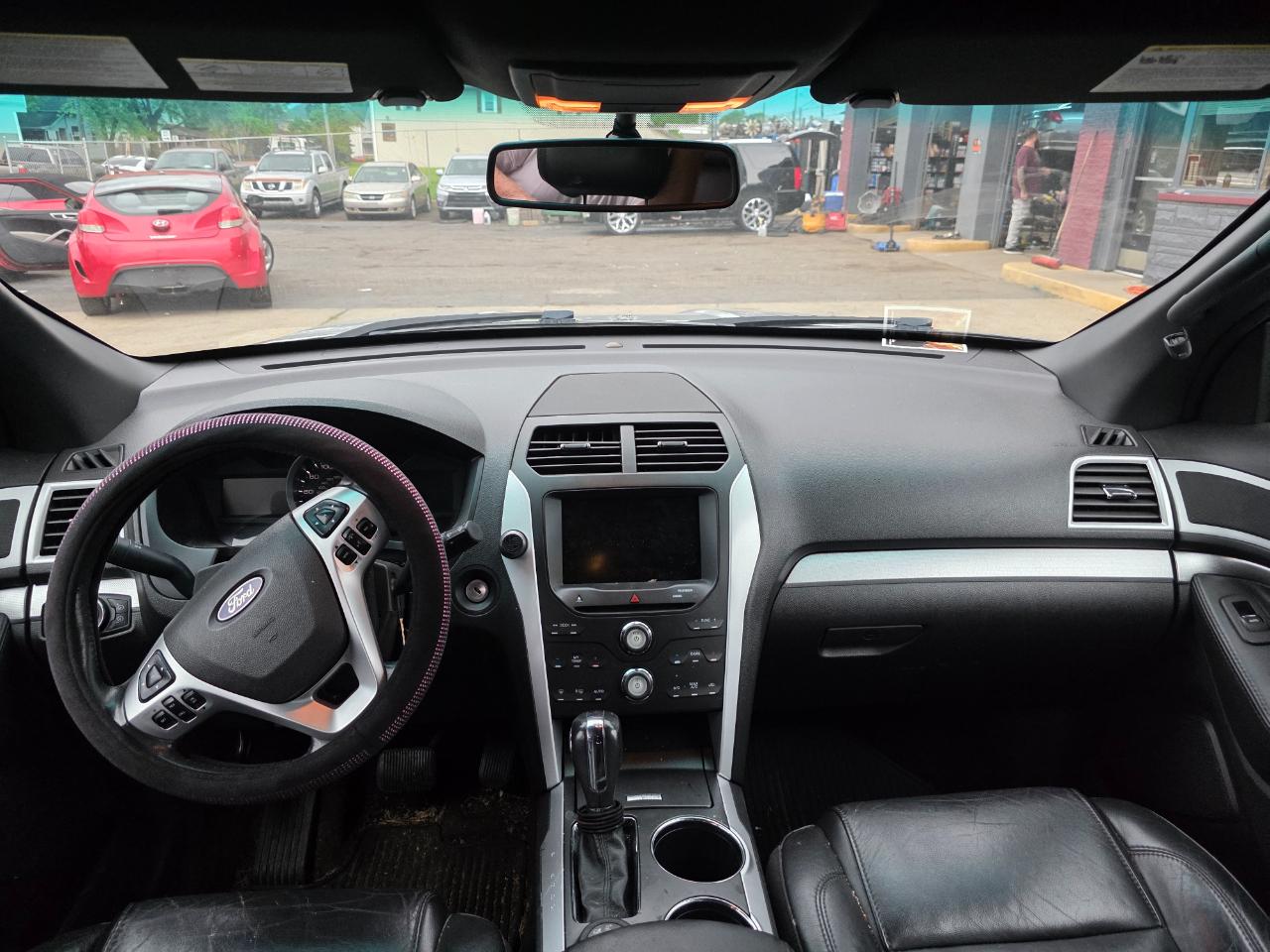 Ford Explorer XLT 4WD 2013
