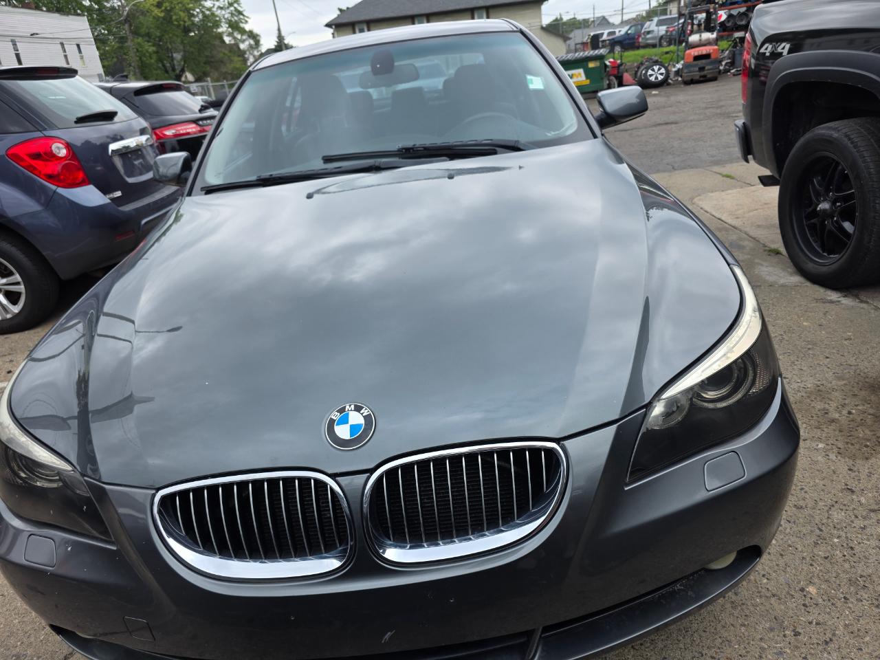 BMW 5-Series 525xi 2007