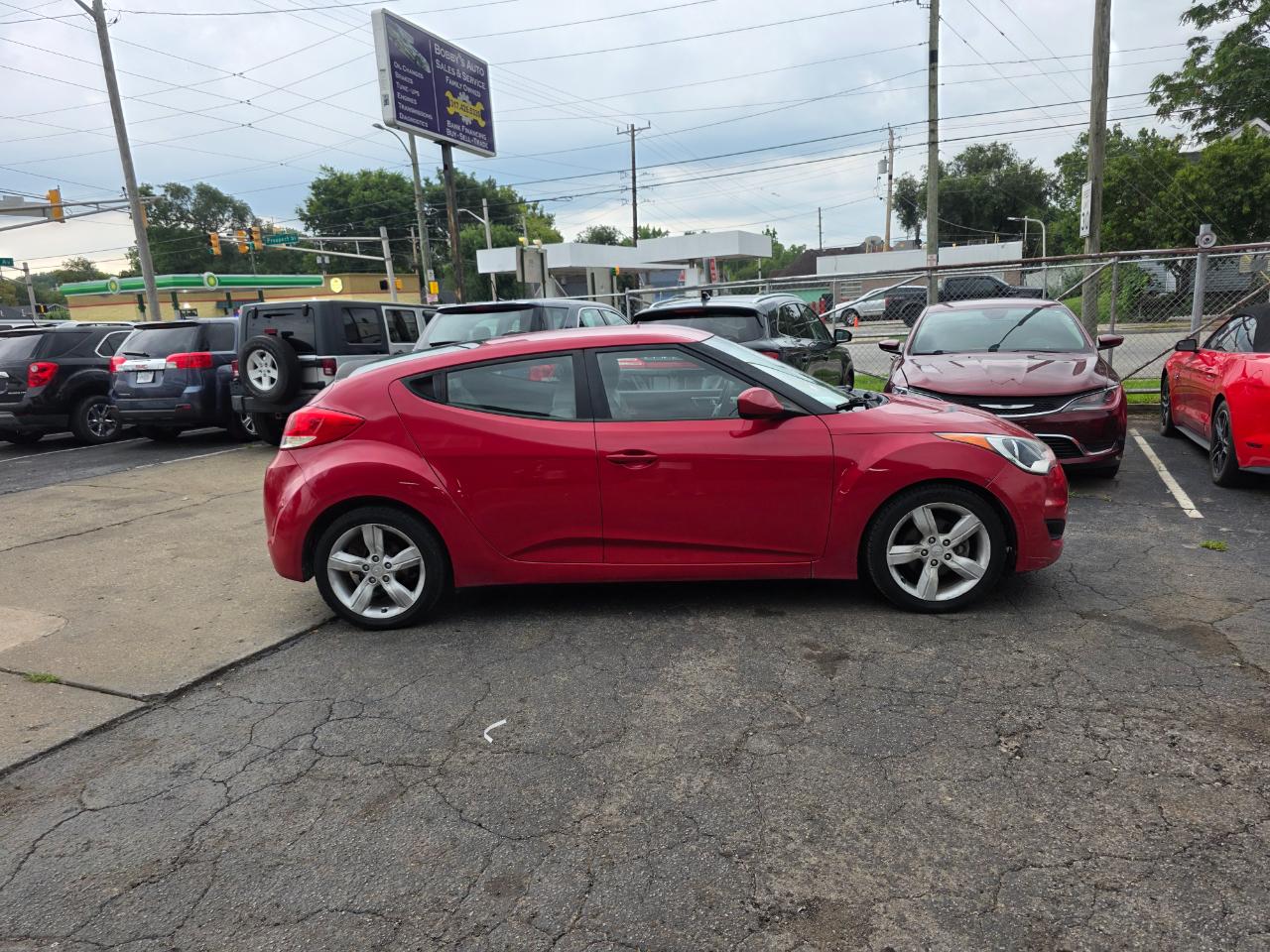 Hyundai Veloster Base 2013