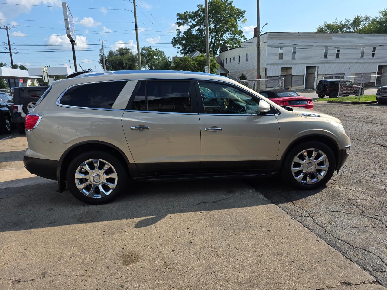 Buick Enclave Premium AWD 2012
