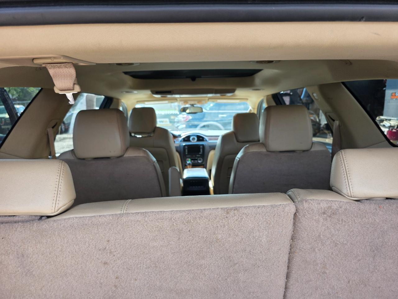 Buick Enclave Premium AWD 2012