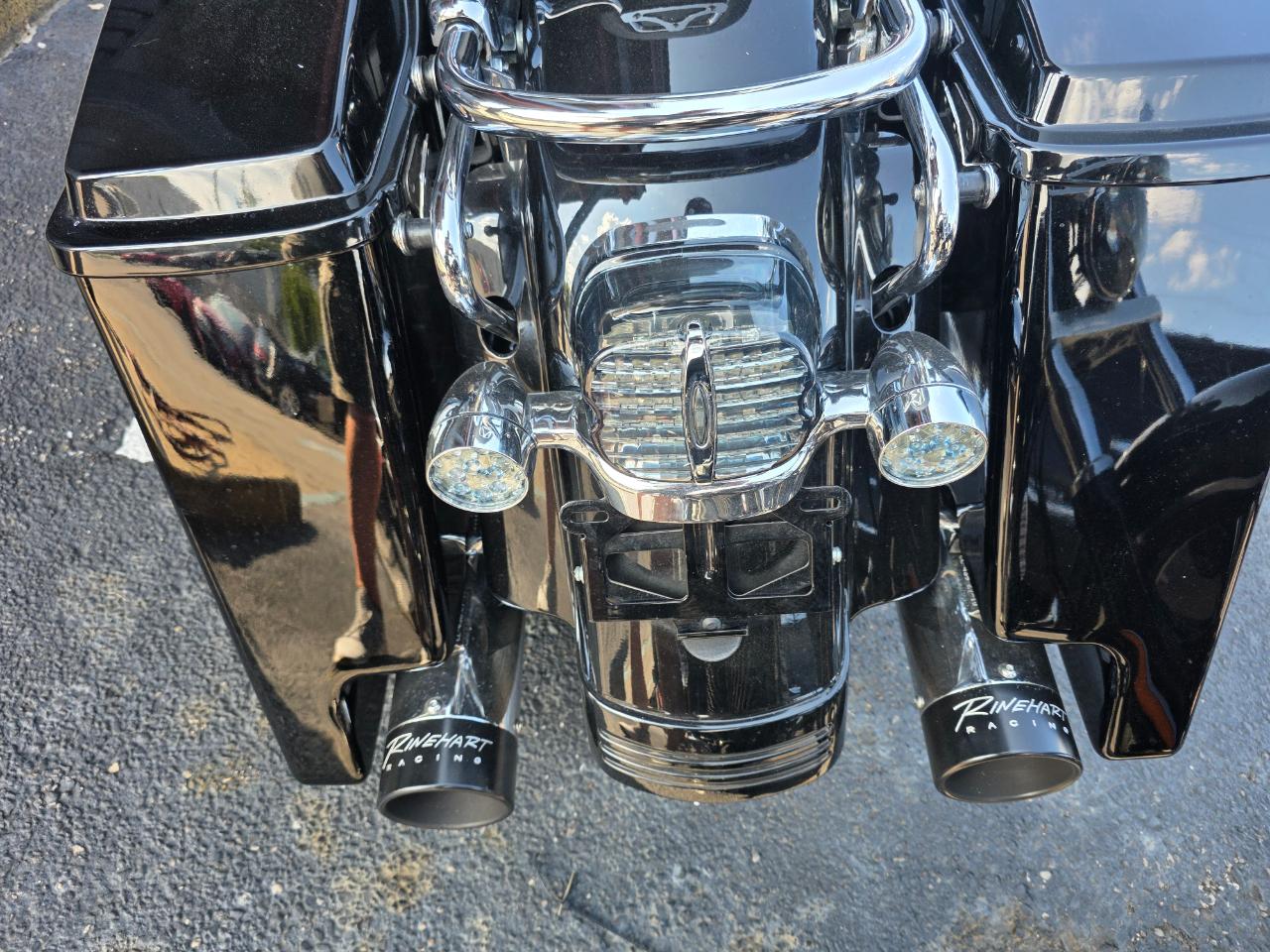 Harley-Davidson FLHX  2007