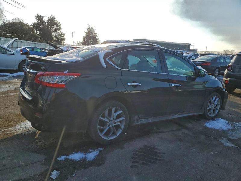 Nissan Sentra FE+ S 2015