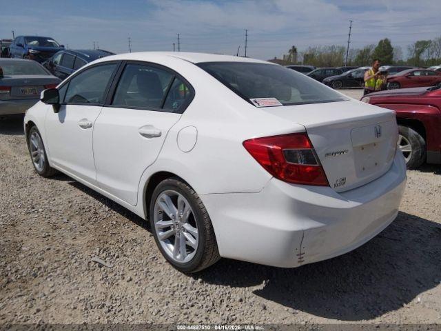 Honda Civic LX Sedan 5-Speed AT 2012
