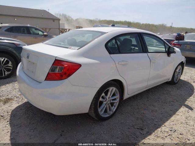 Honda Civic LX Sedan 5-Speed AT 2012
