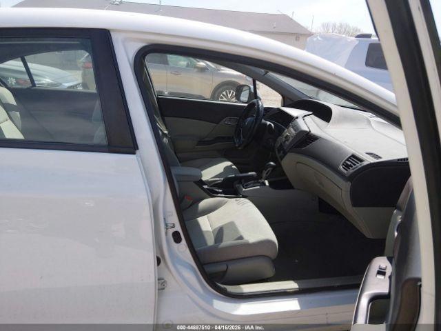 Honda Civic LX Sedan 5-Speed AT 2012