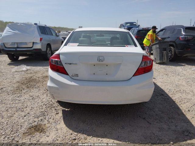 Honda Civic LX Sedan 5-Speed AT 2012