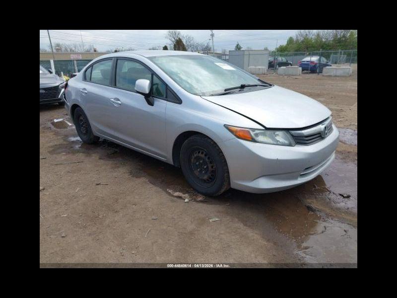 Honda Civic LX Sedan 5-Speed AT 2012