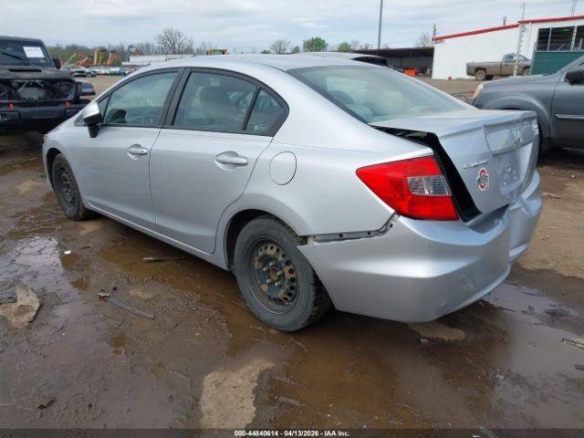 Honda Civic LX Sedan 5-Speed AT 2012