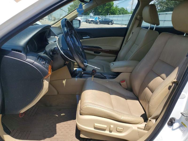 Honda Accord EX-L Sedan AT 2011