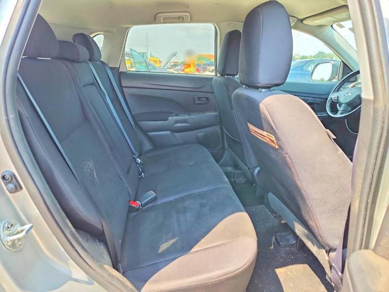 Mitsubishi Outlander Sport ES AWD 2013