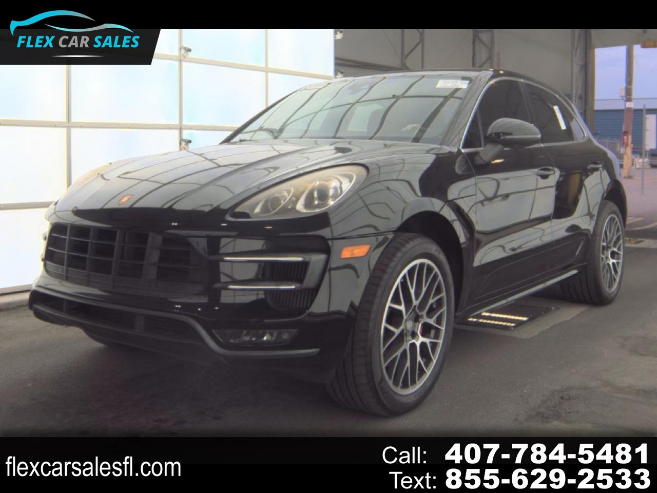 2016 Porsche Macan Turbo's photo