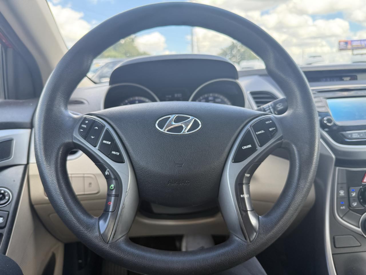 2016 Hyundai Elantra SE - Photo 9