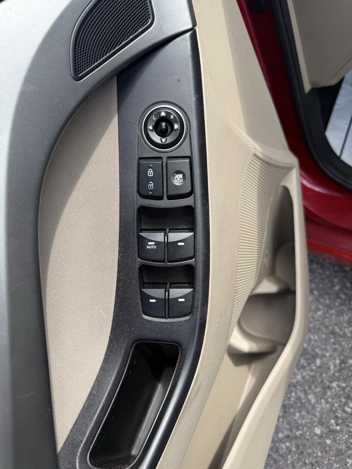 2016 Hyundai Elantra SE - Photo 29