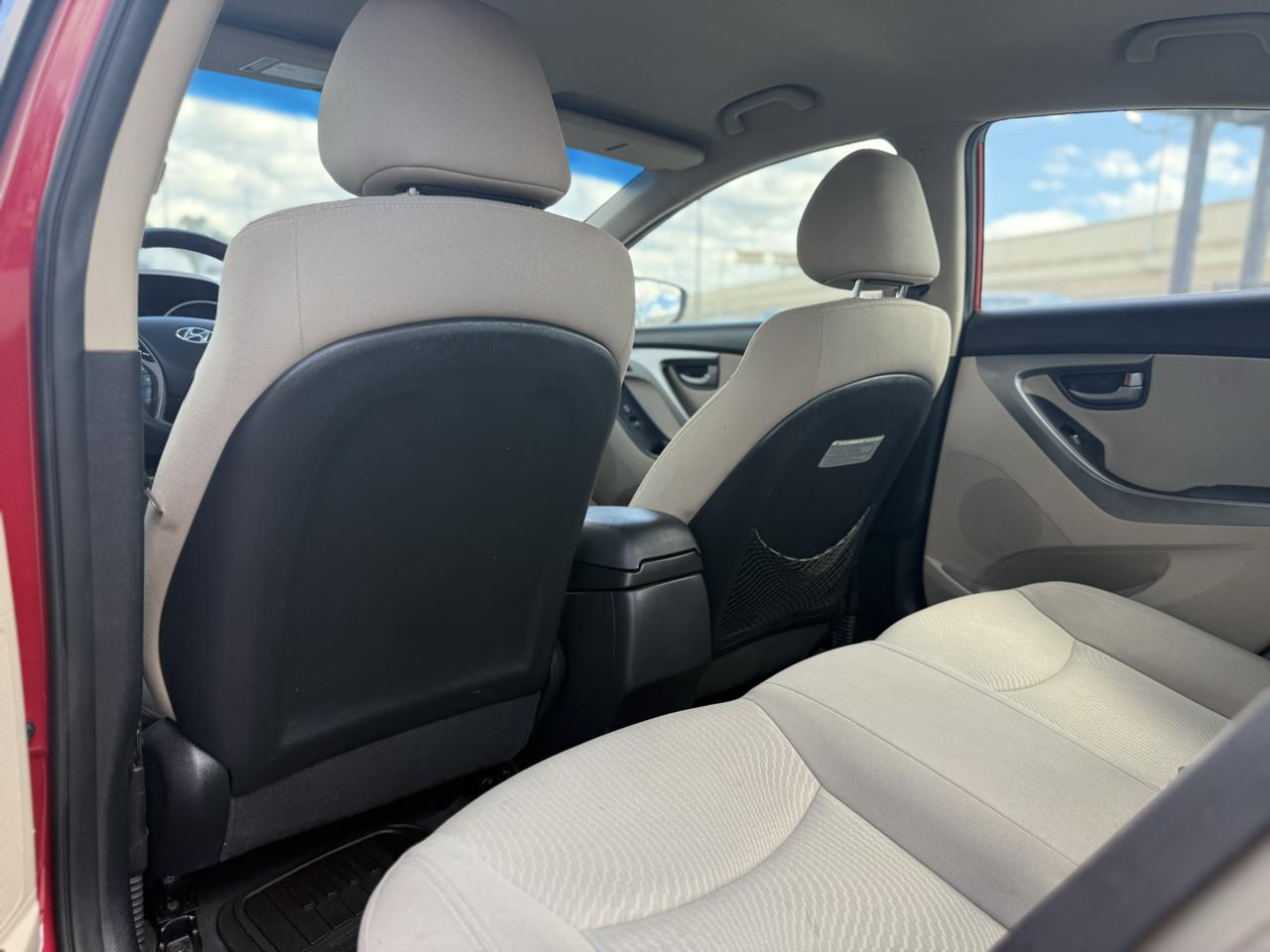 2016 Hyundai Elantra SE - Photo 38