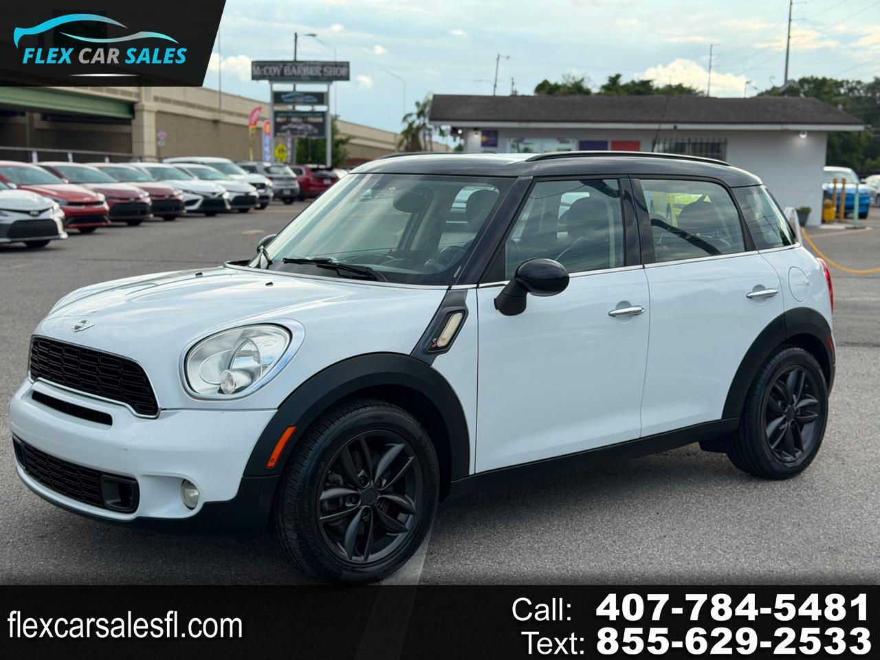 2013 MINI Countryman Countryman S's photo