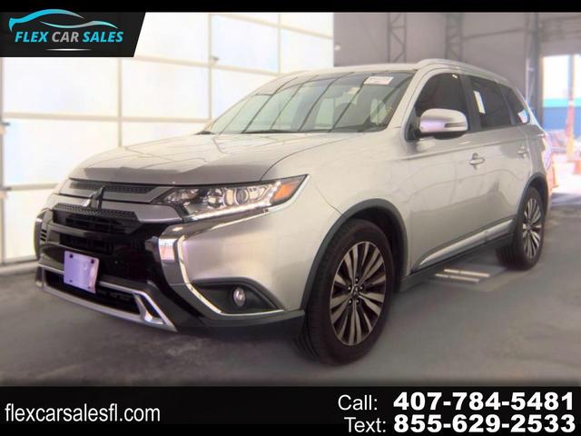 Silver 2020 Mitsubishi Outlander SUV / Crossover All-Wheel Drive Continuously Variable Transmission