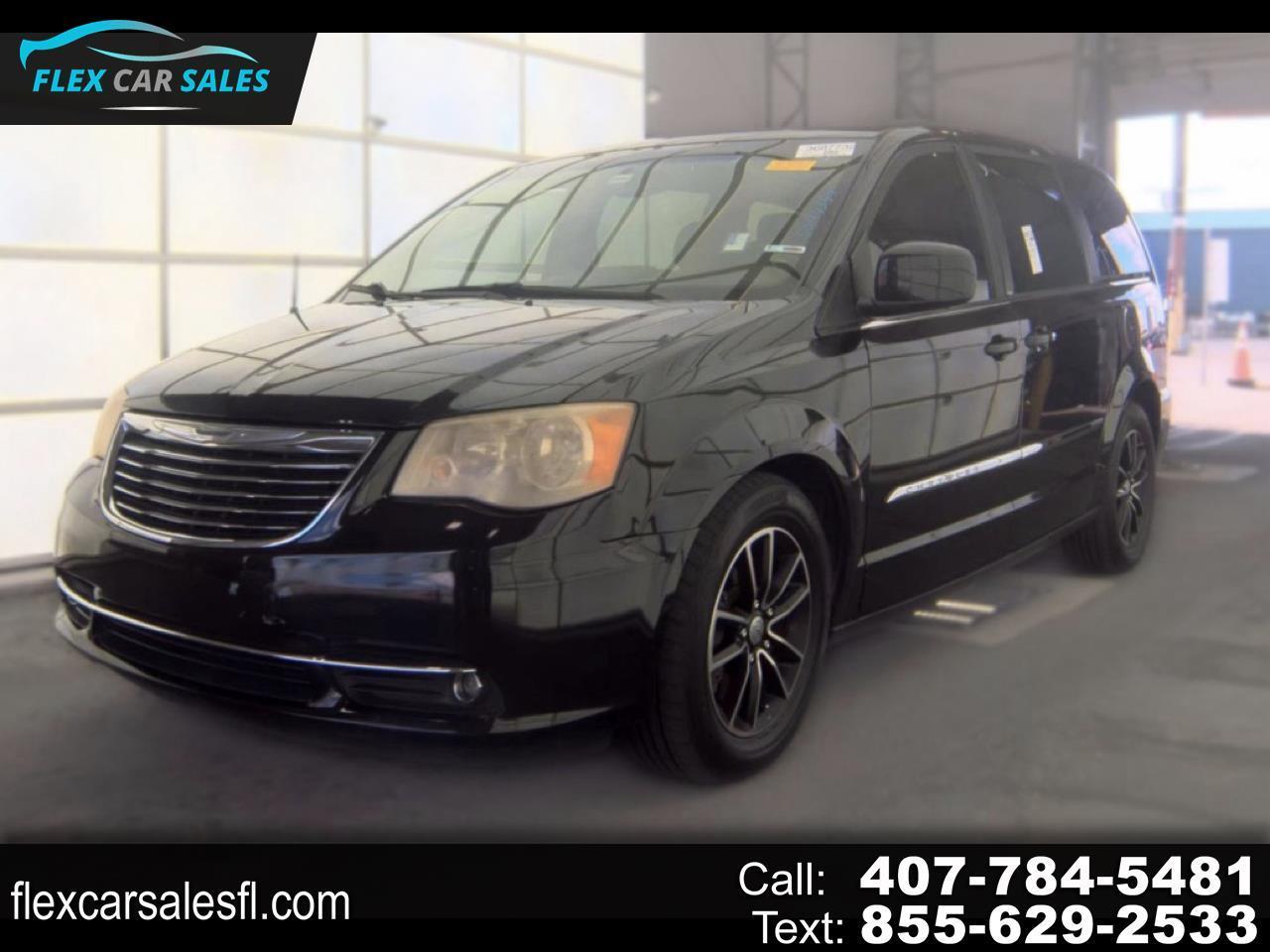 2014 Chrysler Town & Country TOURING
