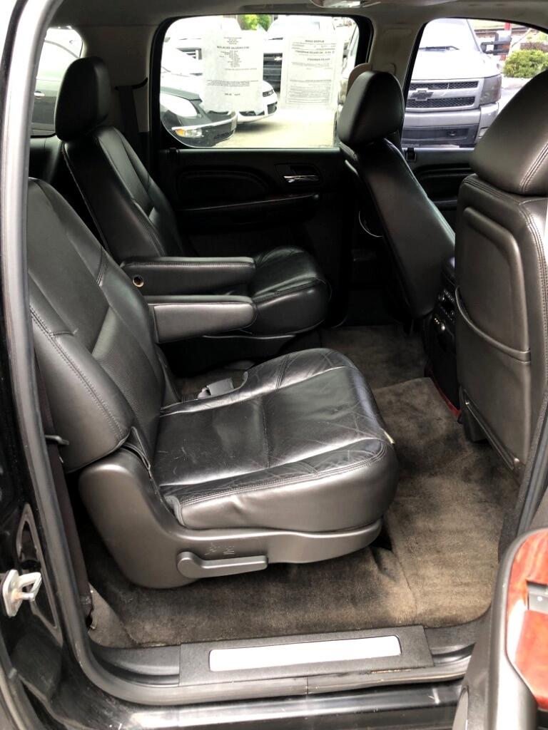 Cadillac Escalade ESV AWD Premium 2013 Cadillac Escalade ESV AWD Premium 2013