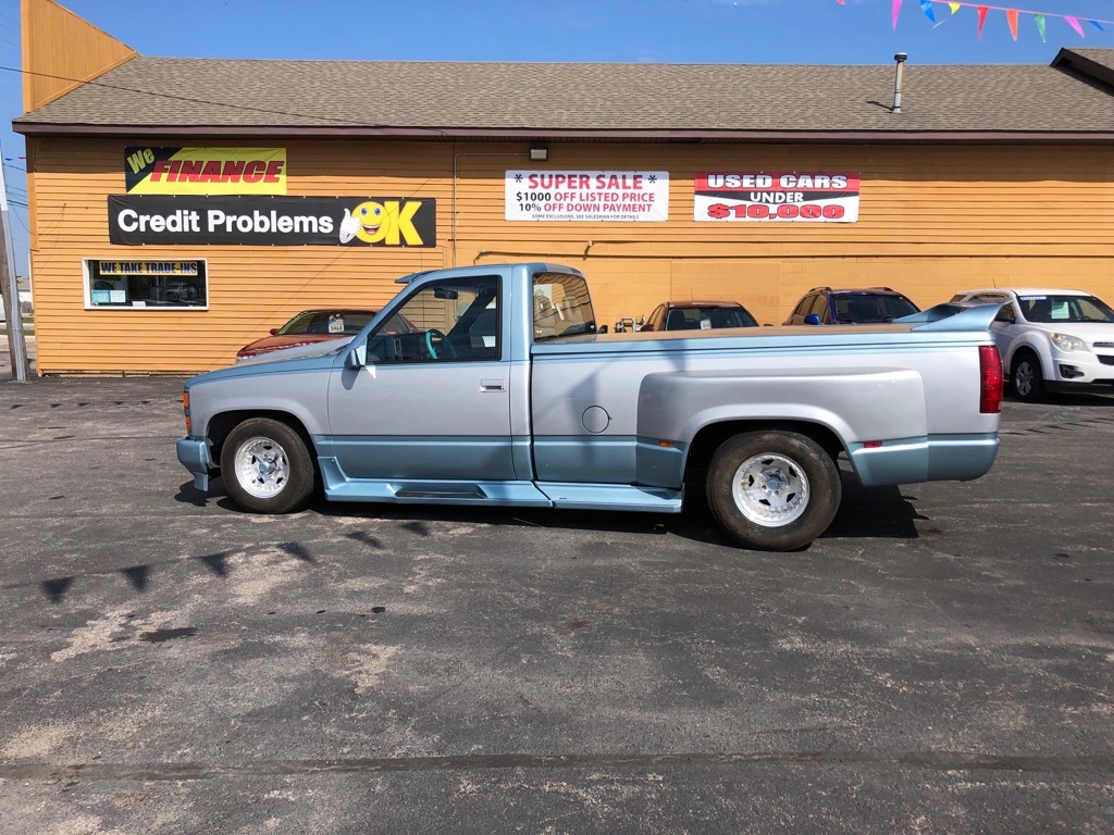 1989 Chevrolet C/K 1500 Reg. Cab 6.5-ft. bed 2WD