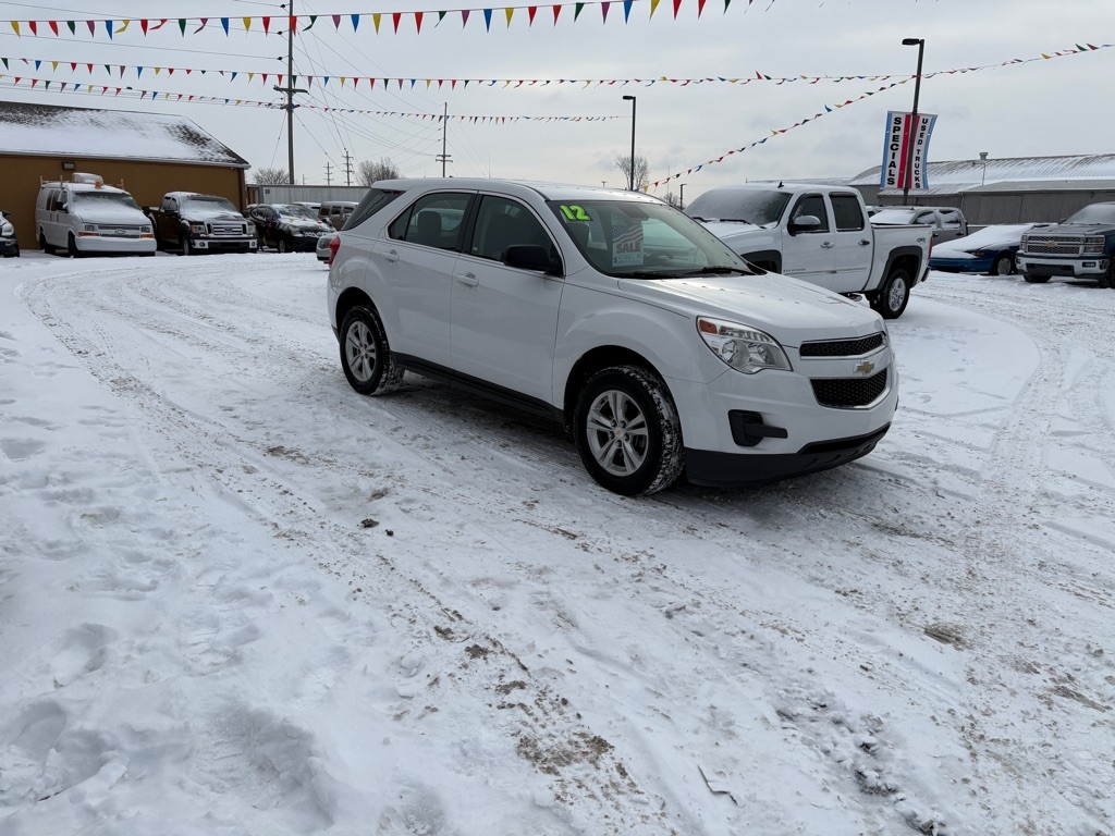 Chevrolet Equinox LS 2WD 2012