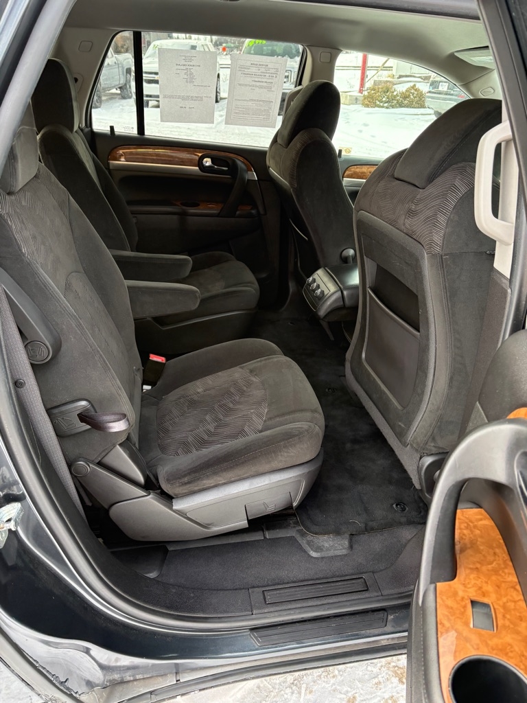 Buick Enclave Convenience AWD 2012