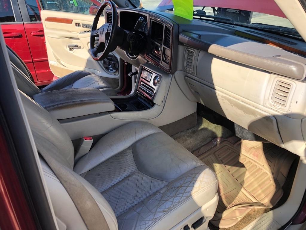 Cadillac Escalade AWD 2003