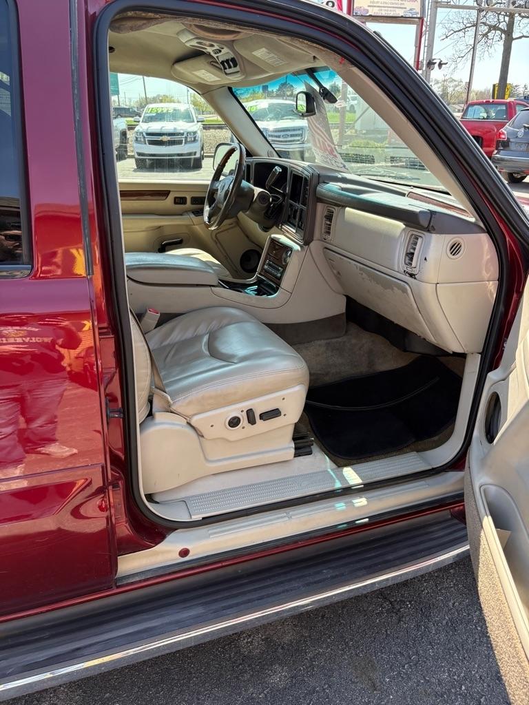 Cadillac Escalade AWD 2003