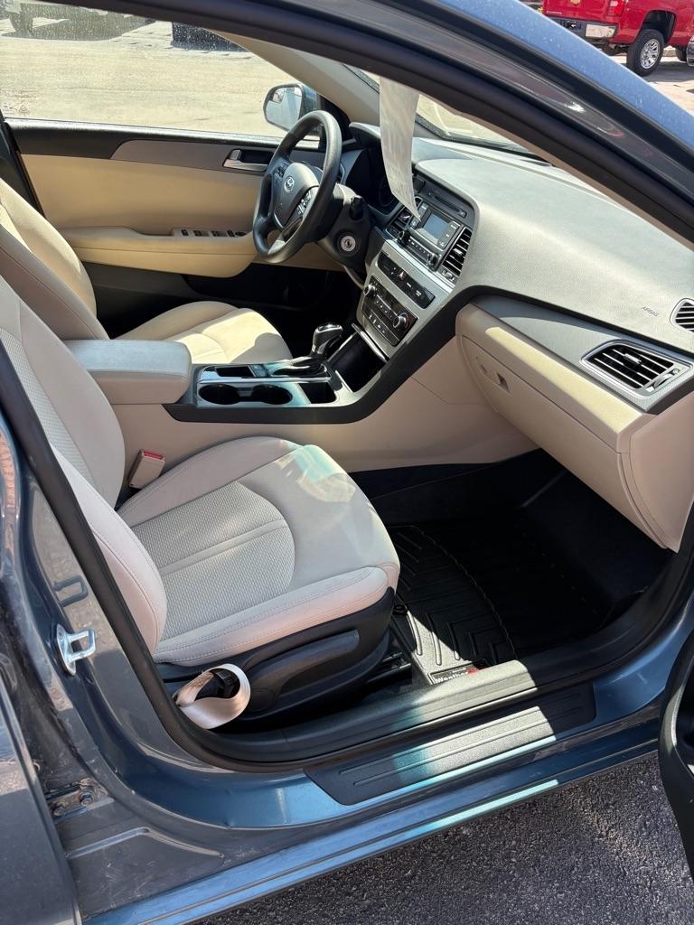 Hyundai Sonata SE 2015
