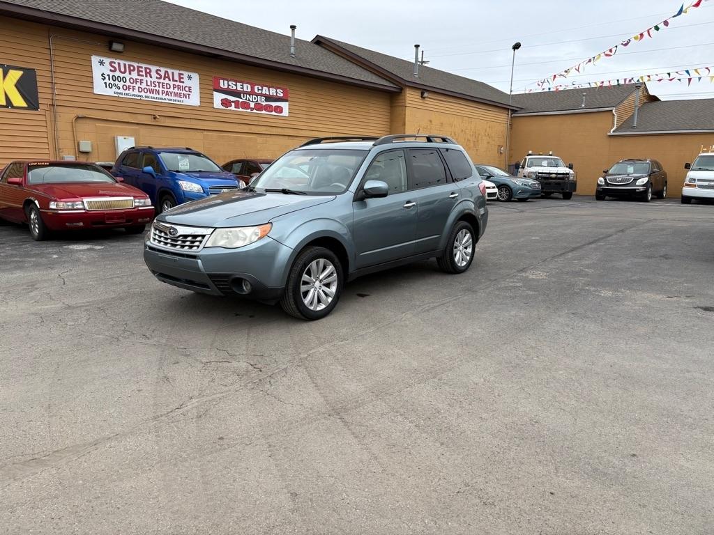 2011 Subaru Forester 2.5X Limited AT's photo