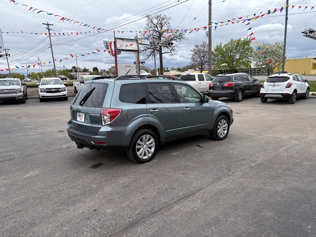 Subaru Forester 2.5X Limited 2011