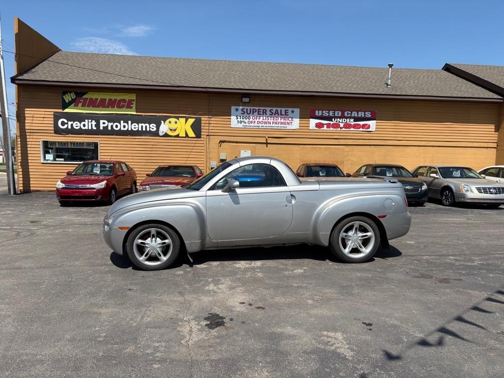 Chevrolet SSR Base 2004