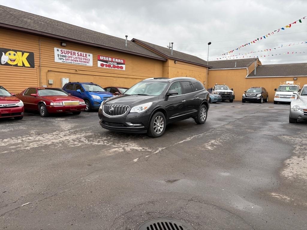 2017 Buick Enclave Leather's photo