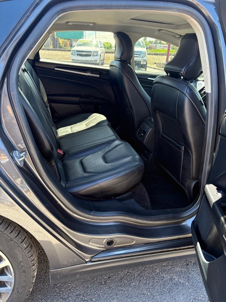 Ford Fusion Titanium AWD 2017