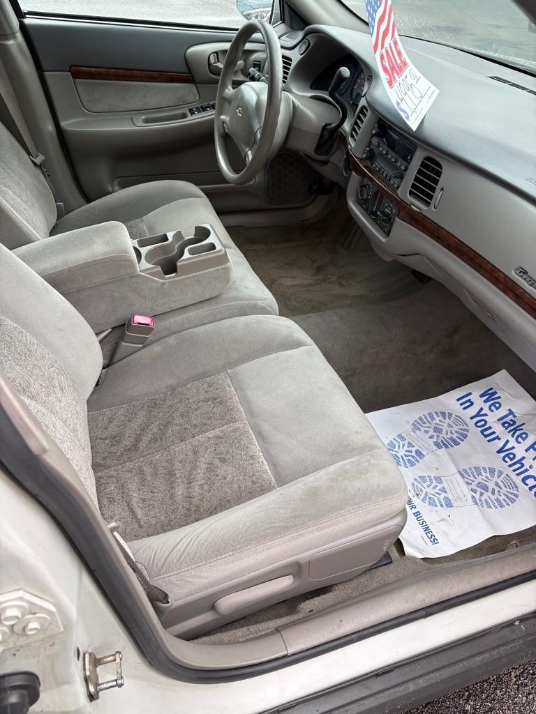 Chevrolet Impala Base 2004
