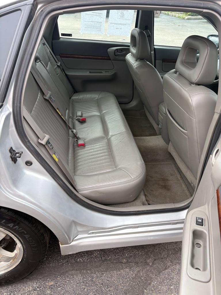 Chevrolet Impala LS 2002