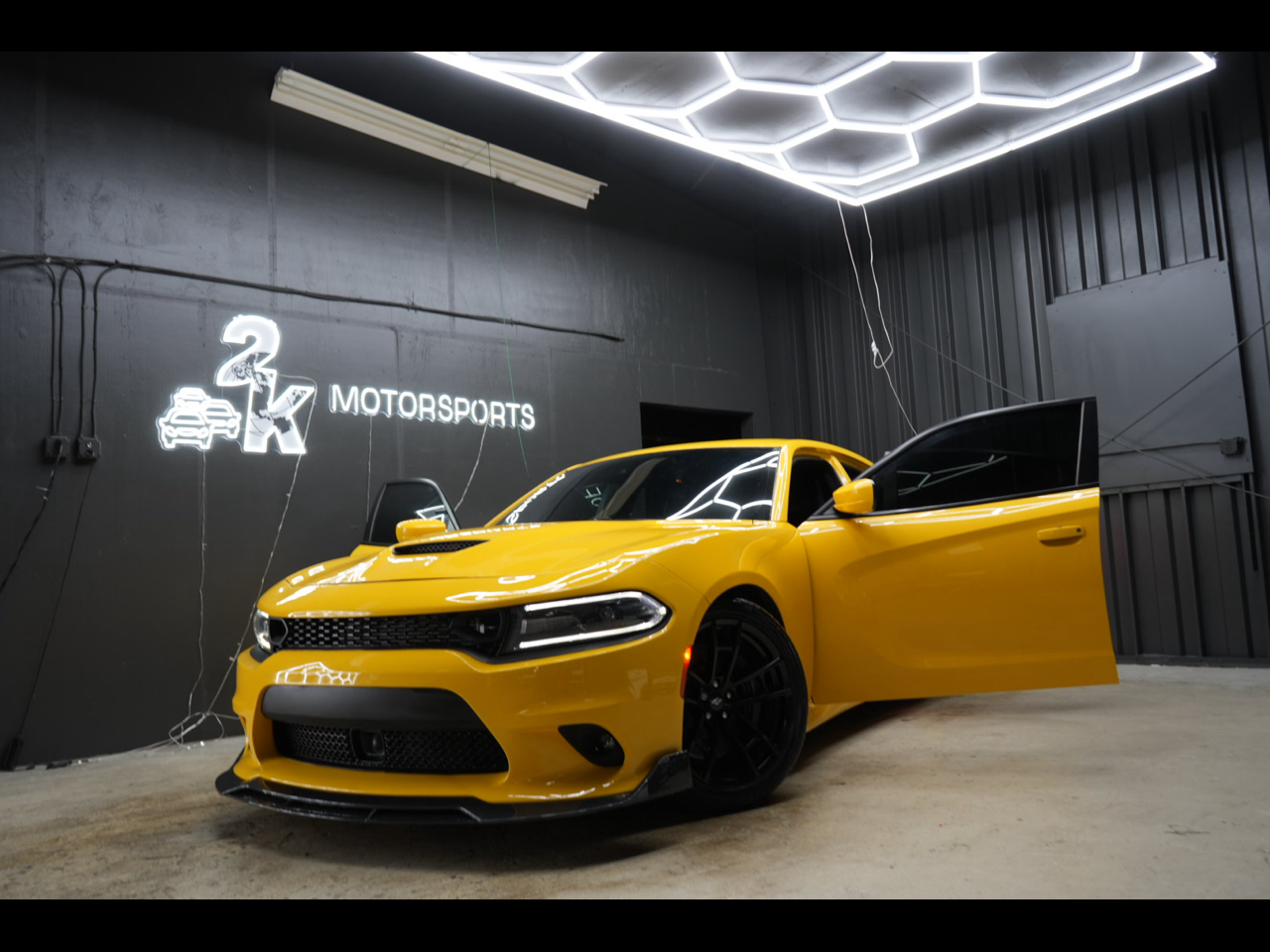 2017 Dodge Charger SRT 392