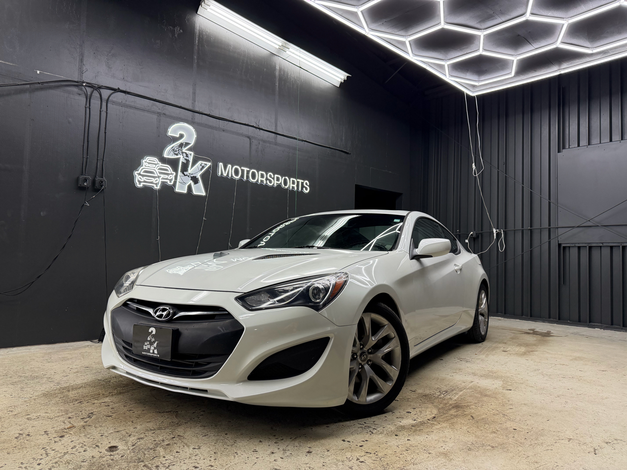 2013 Hyundai Genesis Coupe Base's photo