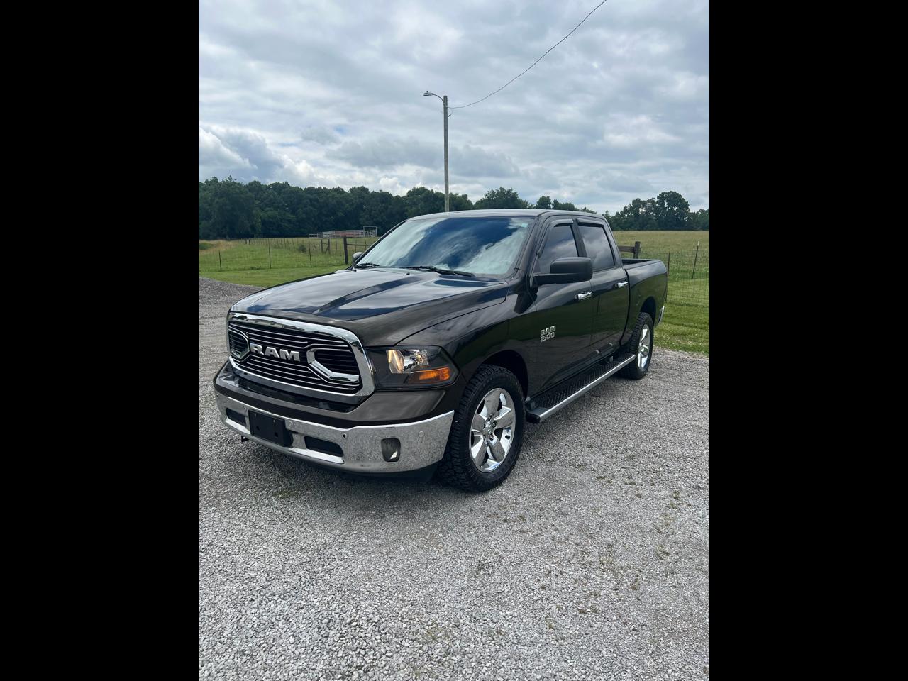 RAM 1500 4WD Crew Cab 140.5" Big Horn 2014