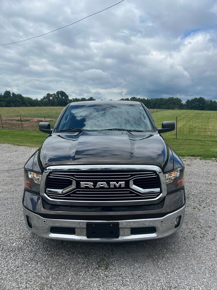 RAM 1500 4WD Crew Cab 140.5" Big Horn 2014